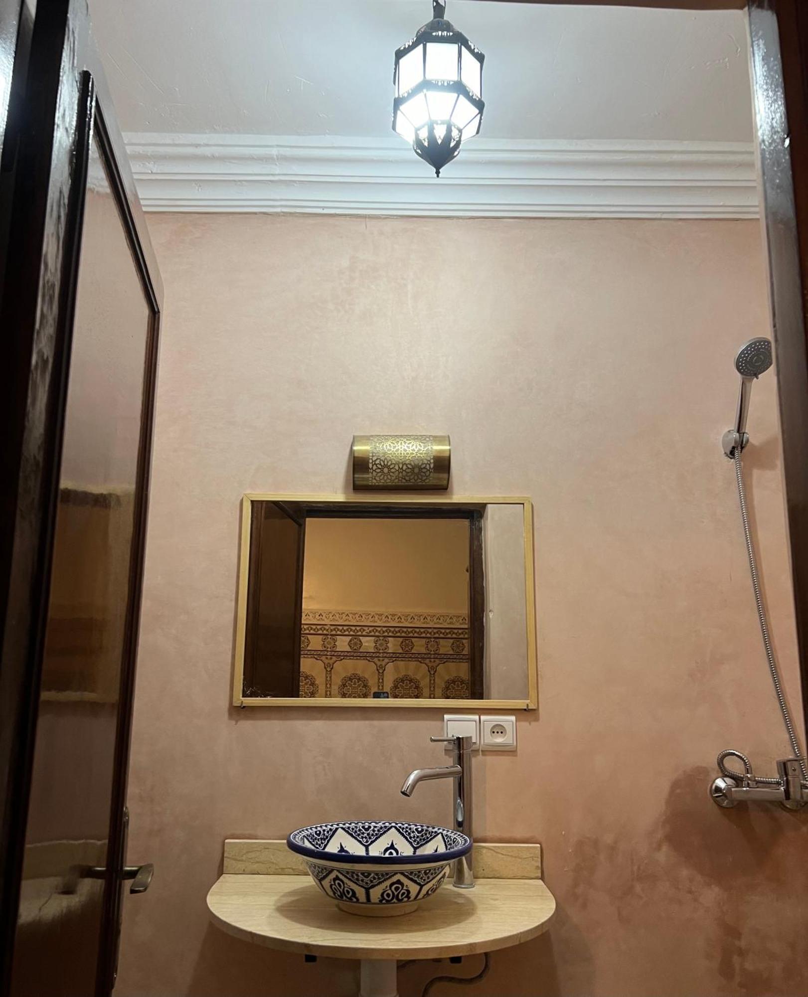 Habibi Riad&Hostel マラケシュ エクステリア 写真